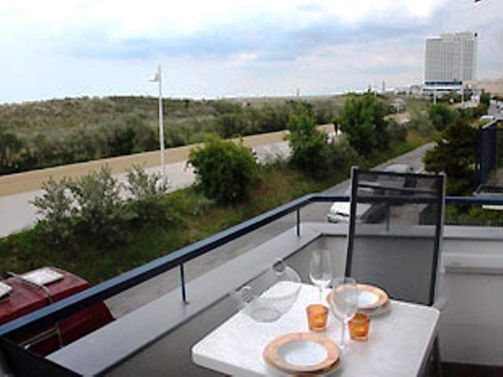 Fewo Strandblick Apartment รอสต็อค ห้อง รูปภาพ
